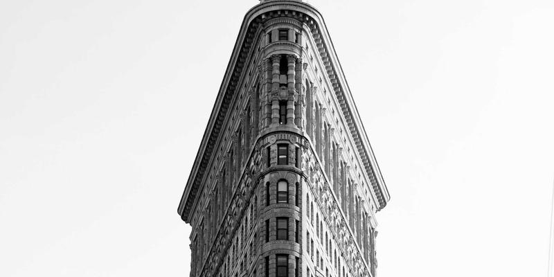 2024春夏流行色趋势解析：时尚之星教你玩转色彩穿搭