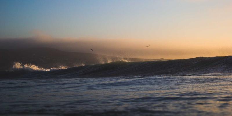 从岩壁到街头：小众运动穿搭如何成为都市时尚之星